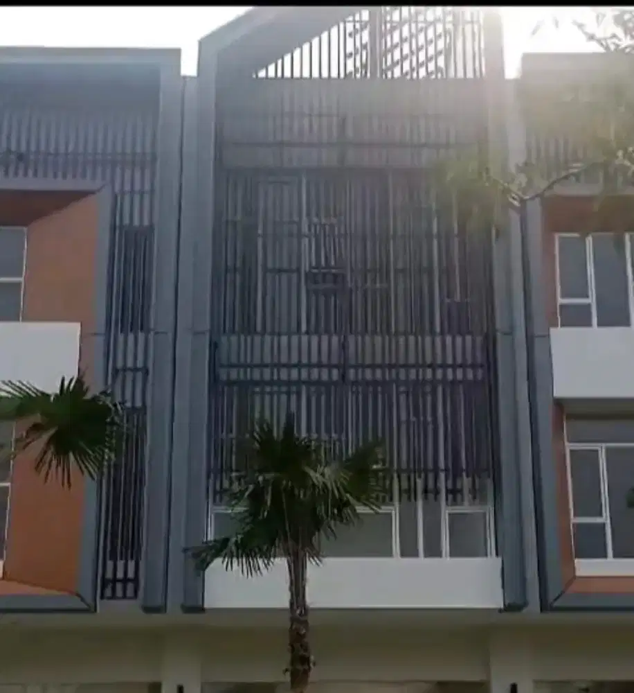 Ruko Cleon Park Jakarta Garden City Cakung Jak-Tim