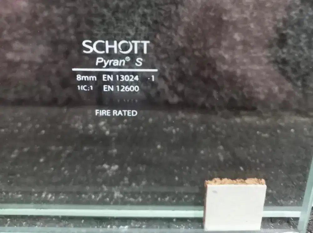 Kaca Fire Rate tahan api