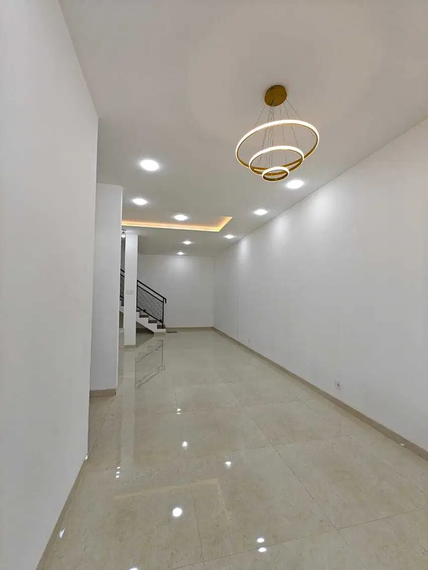 Di Jual Rumah Cantik Citra 2 Jakarta Barat