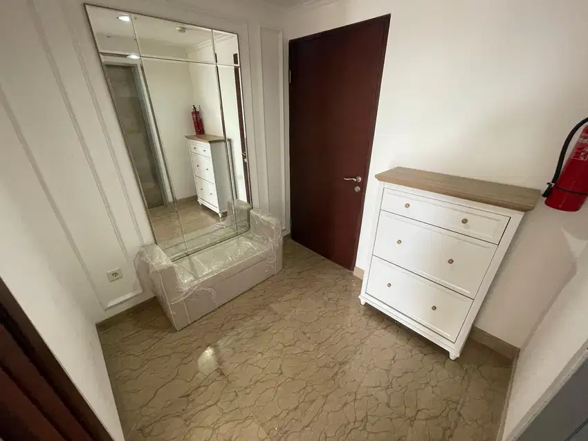 Apartment 1BR Furnished Baru Siap Huni Royal Springhill Kemayoran