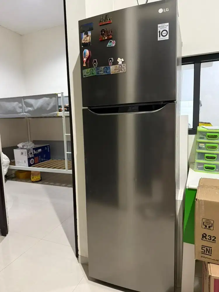 Kulkas 2 pintu tidak ada bunga es