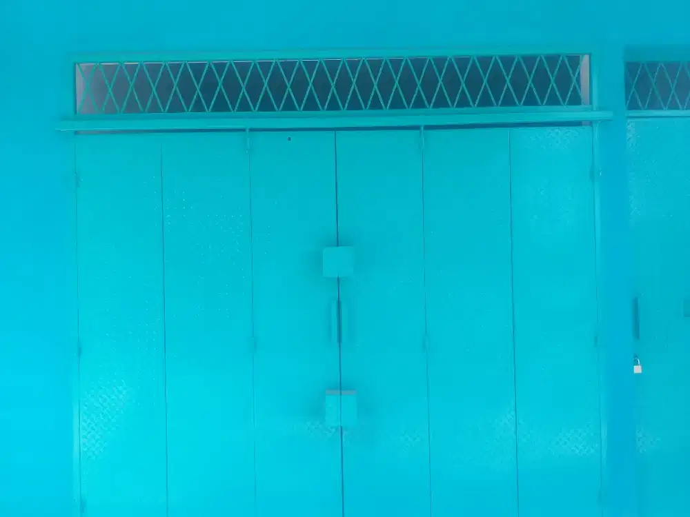 Pintu lipat plat bordes