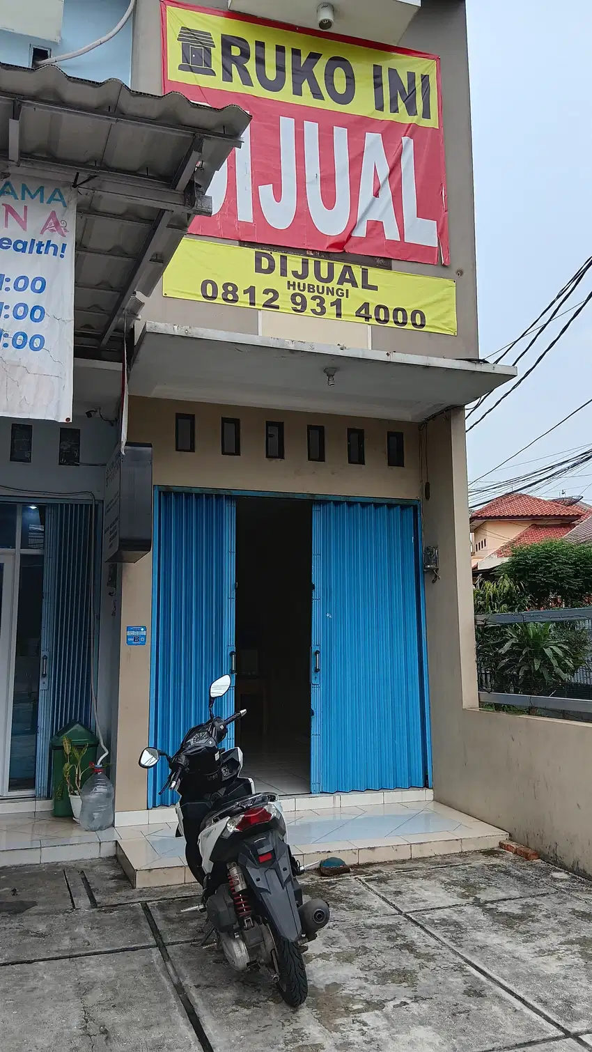 Ruko 2,5 Lantai, Kampung Rambutan