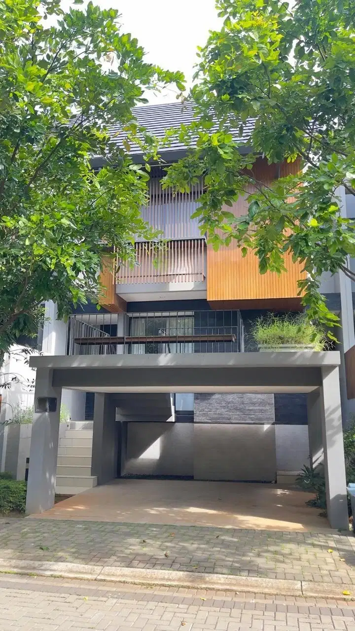 Jual Rumah 3 Lantai With Sky Balcony, Greenwich Park Cluster Caelus