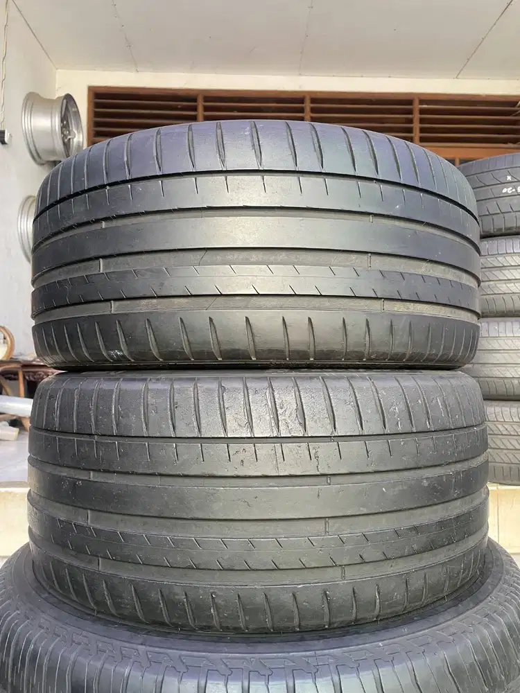 Ban Michelin Pilot Sport 4 245 40 r18 2Pcs