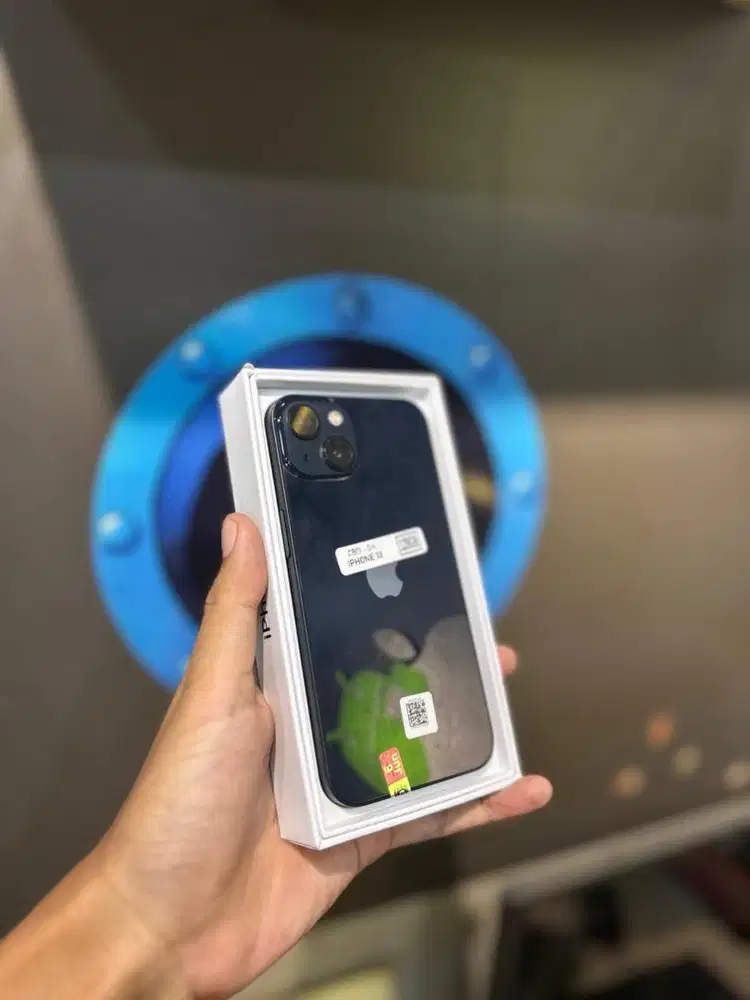 Apple 13 128 Allop warna item