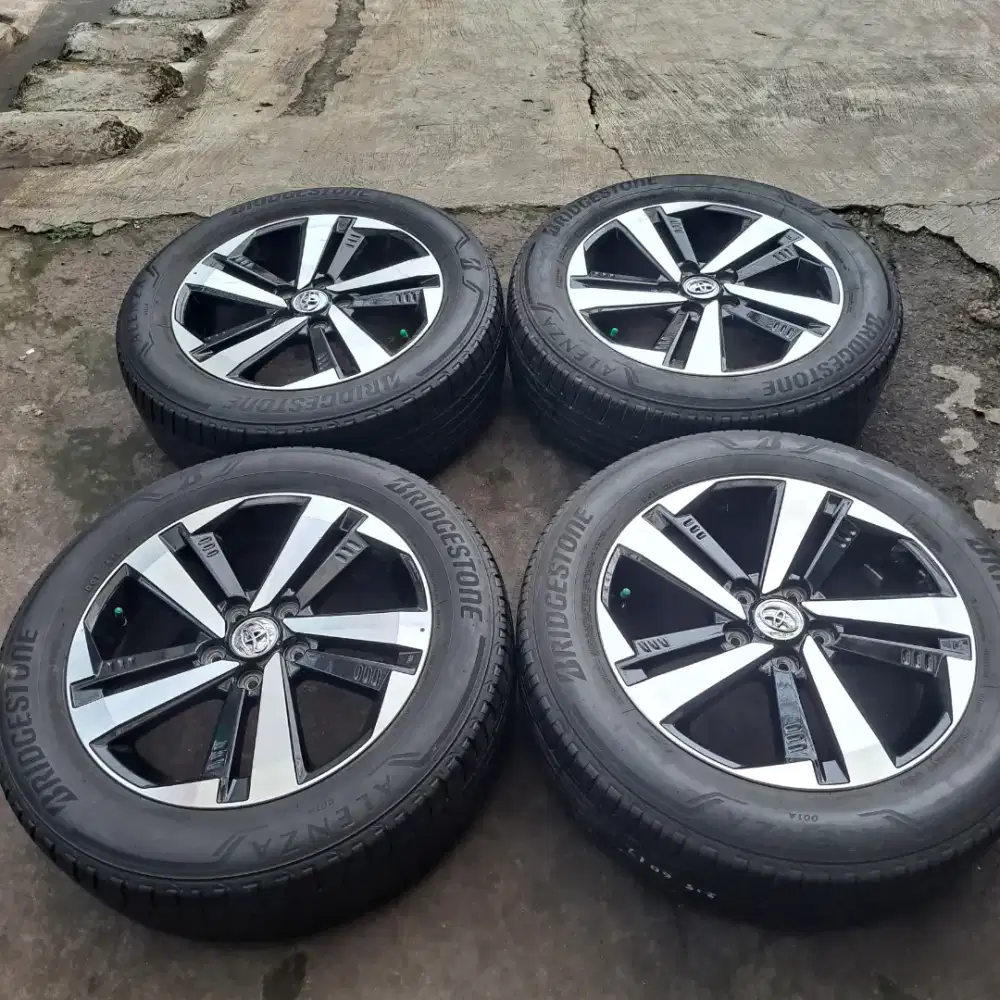 Velg rush gr sport ring 17 cocok buat terios innova nav voxy dll