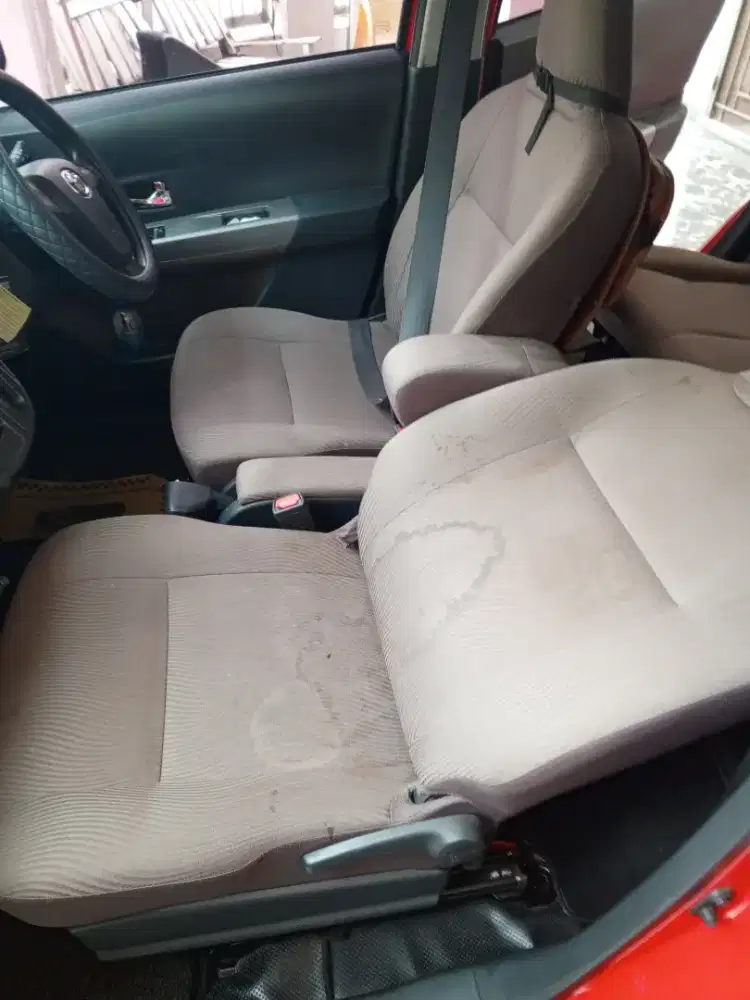 Jasa cuci kasur springbed sofa karpet jok mobil dll