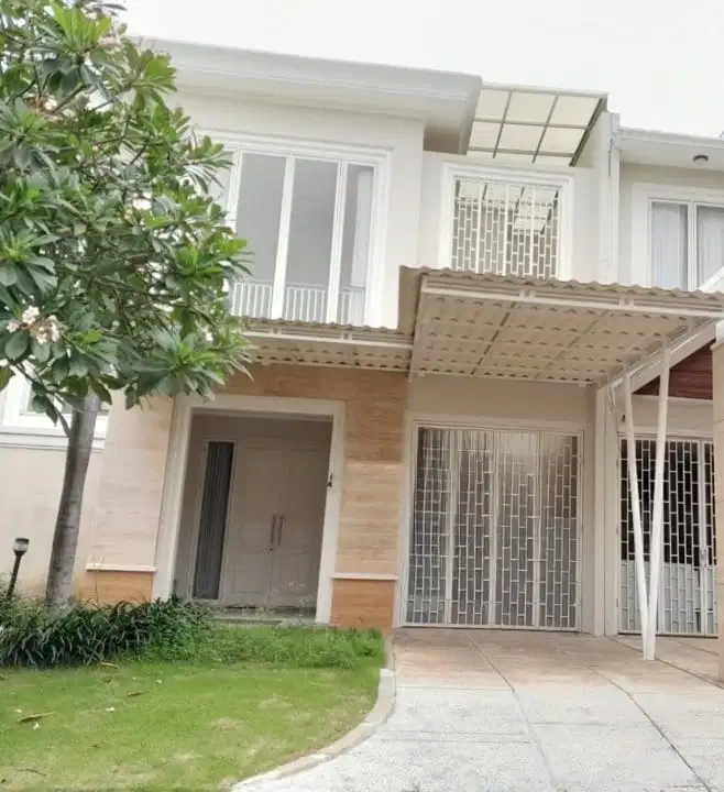 DISEWAKAN RUMAH BESAR 2 Lt Modern FF SIAP HUNI LONGBEACH Pakuwon City