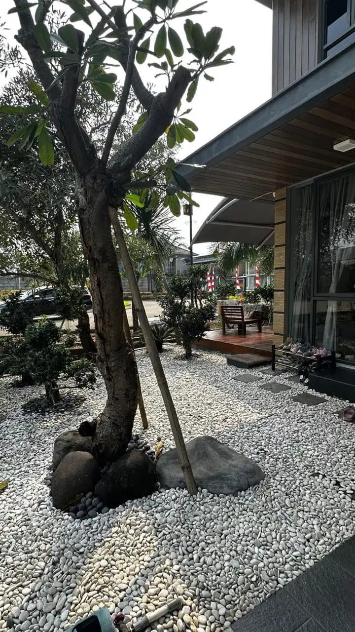 Rumah Hoek Full FF The First Stone Legok Cluster Diamond