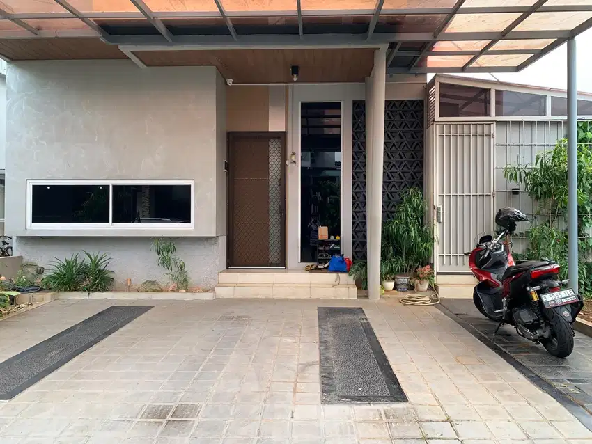 Rumah Asri Terawat Pinang Ranti, Makasar, Jaktim