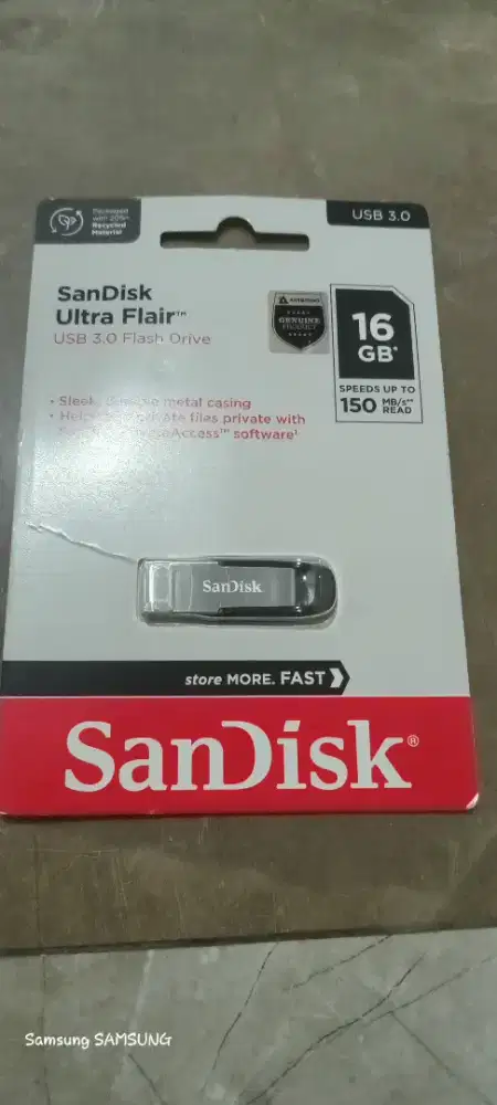 Flashdisk SanDisk 16GB Ultra Flair
