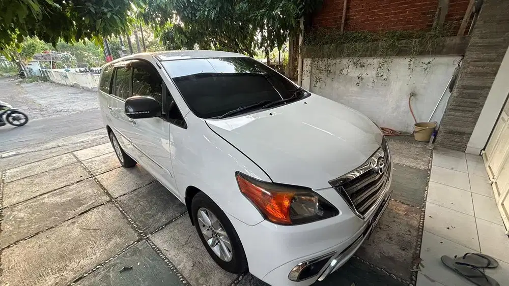 Innova Diesel Matic