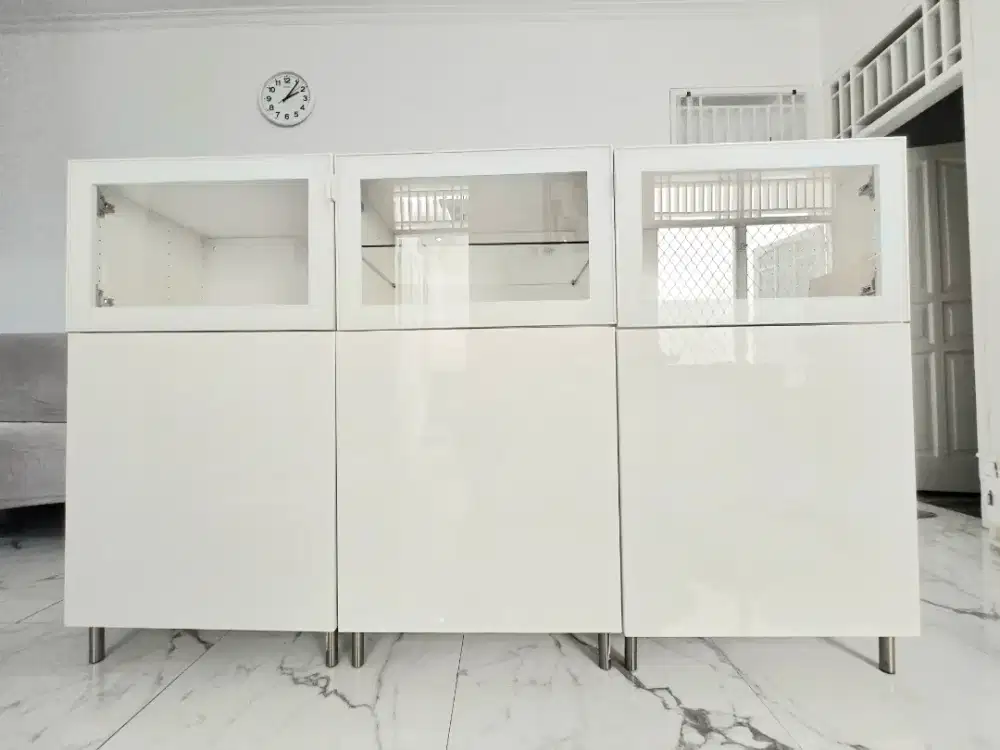 Lemari Penyimpanan IKEA Besta