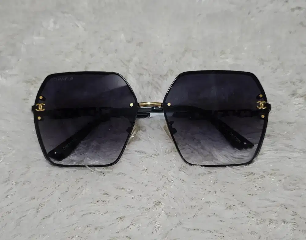 Kaca mata fashion wanita