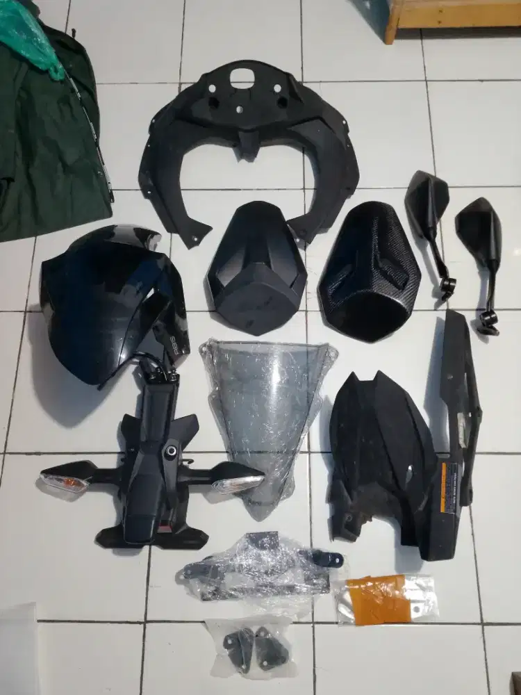 Part original zx25r th 2022 warna grey