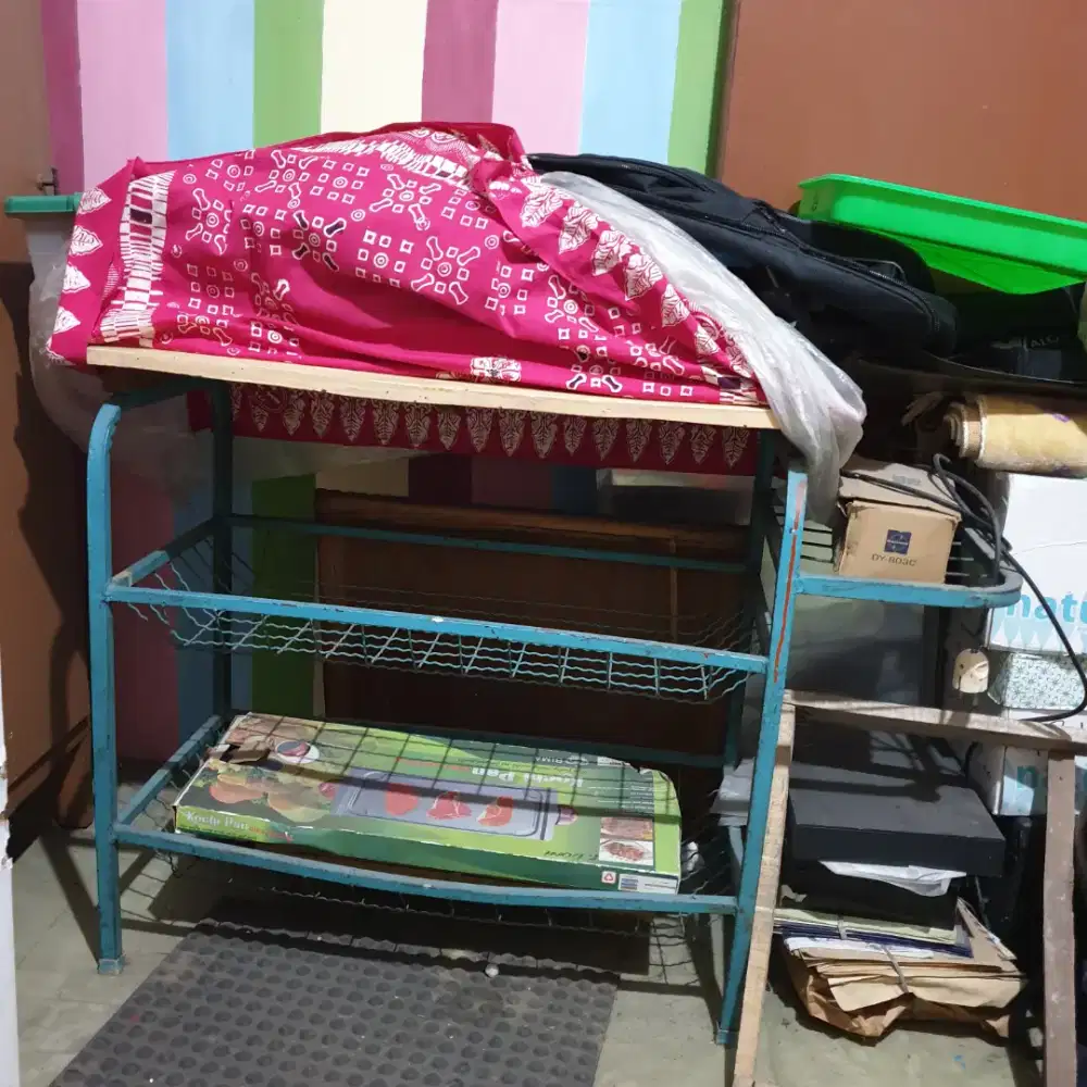 Meja Strika Seterika Jadul