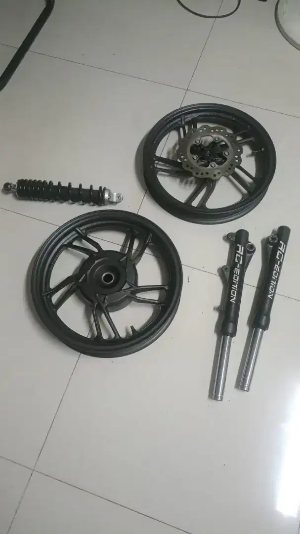 Copotan orian 
Velg nomin
Shock d/b dan cakram