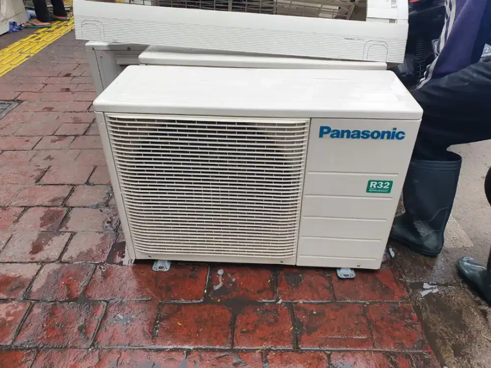 Outdoor AC Panasonic 2pk