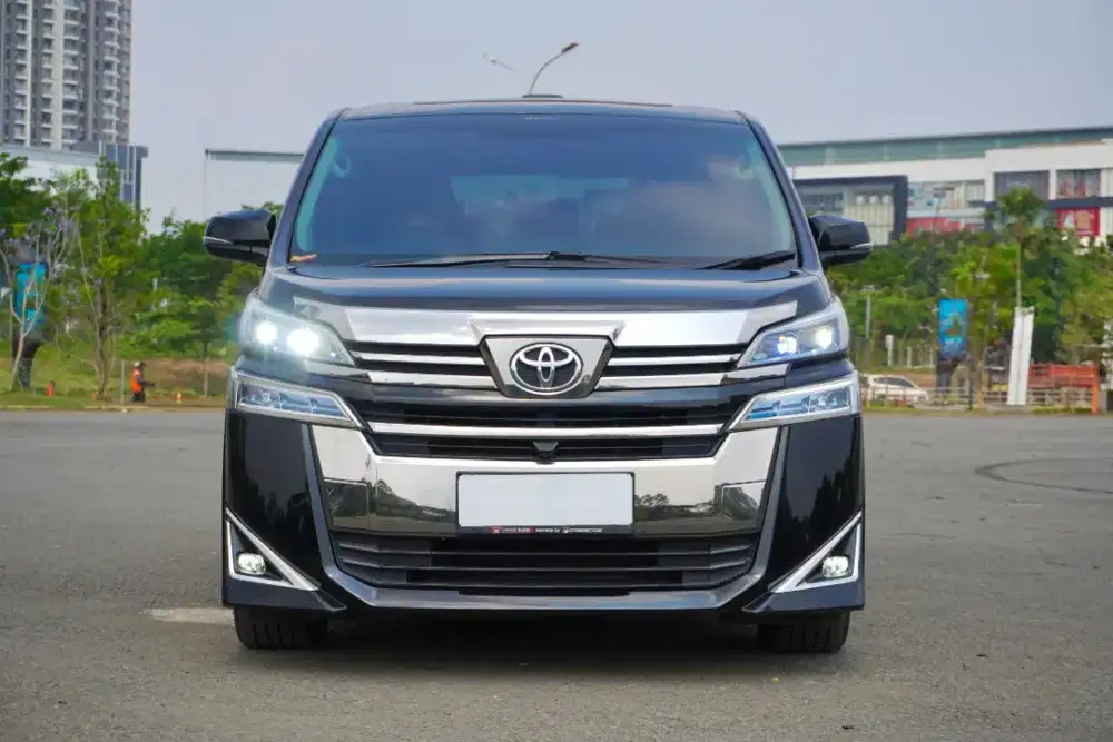 Toyota Vellfire 2.5 G
Facelift CBU ATPM 2019