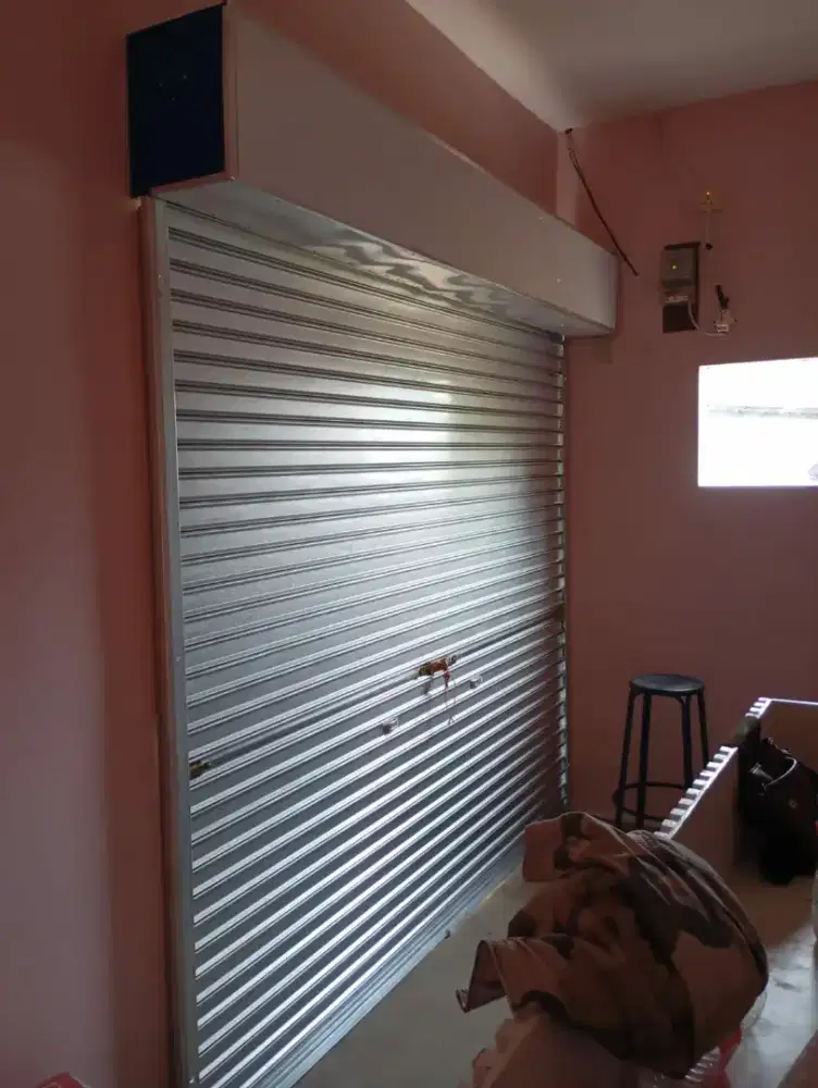 Rolling door folding gate kusen aluminium