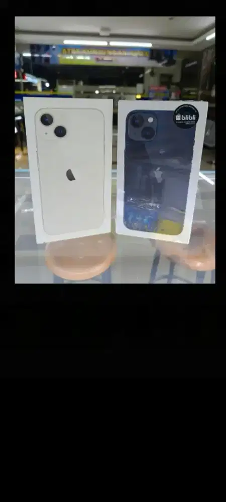 Iphone 13 BNIB greenpeel garansi resmi ibox starlight midnight putih