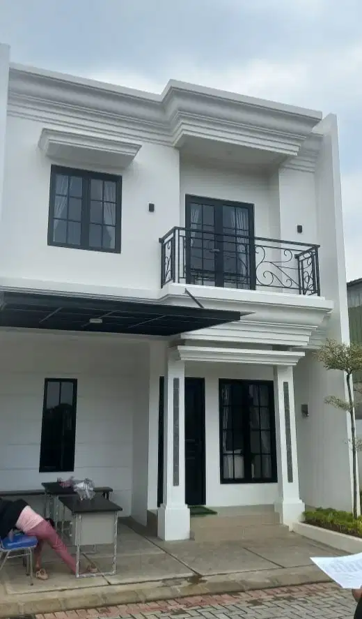 RUMAH AKSES STASIUN DAN TOL MONA RESIDENCE