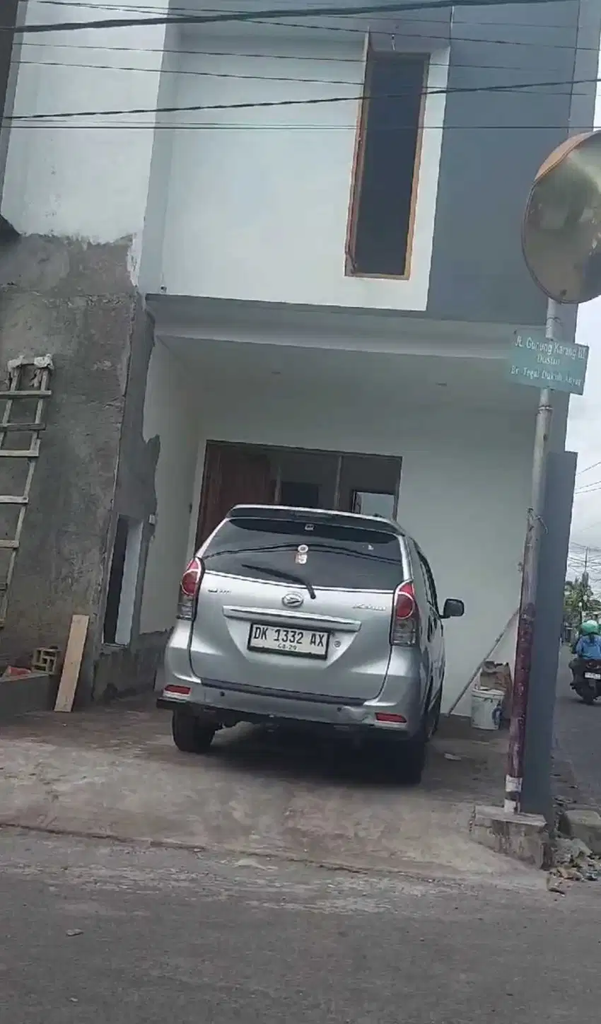 DI JUAL RUMAH LOKASI PUSAT KOTA DENPASAR FREE KANOPI DAN PAGAR DI BALI