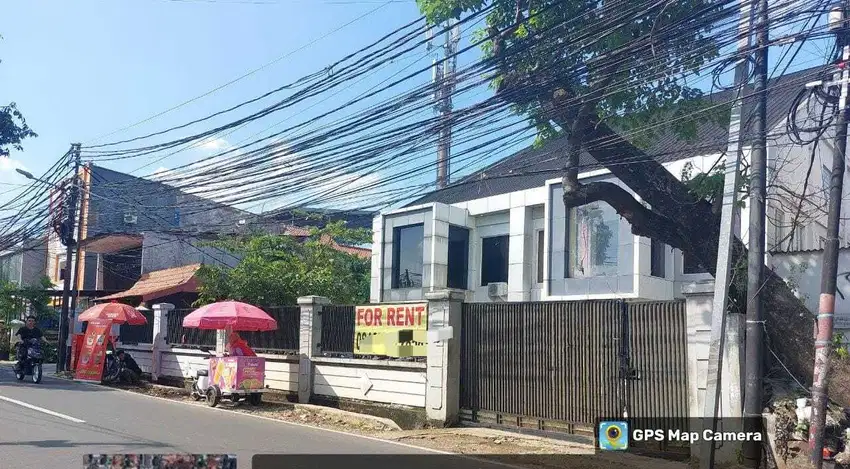 Gedung Raya Kemang Parkir Luas