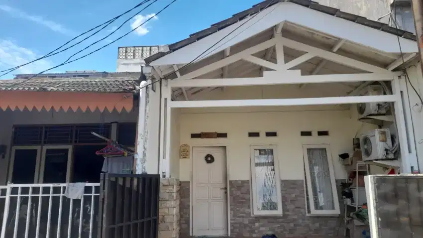 Rumah Dijual Di Griya Loka BSD City