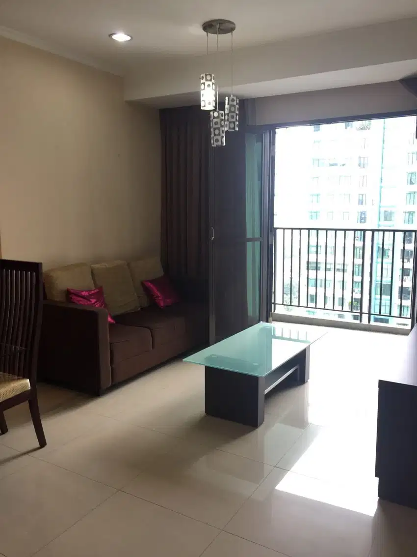 SPESIALIS Apartement Hamptons park unit 2 bedroom luas 82 m2 unit nyam