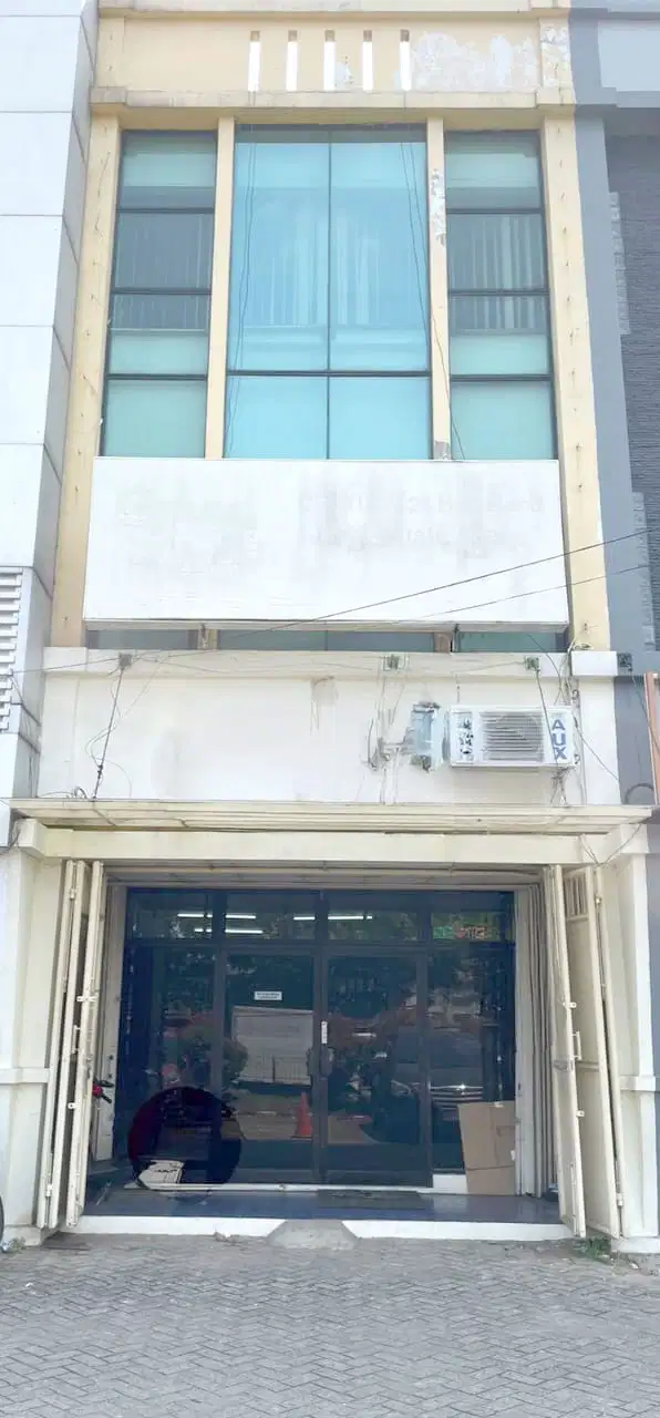 Dijual Cepat Ruko 3 lantai Lokasi Strategis di Citra garden
