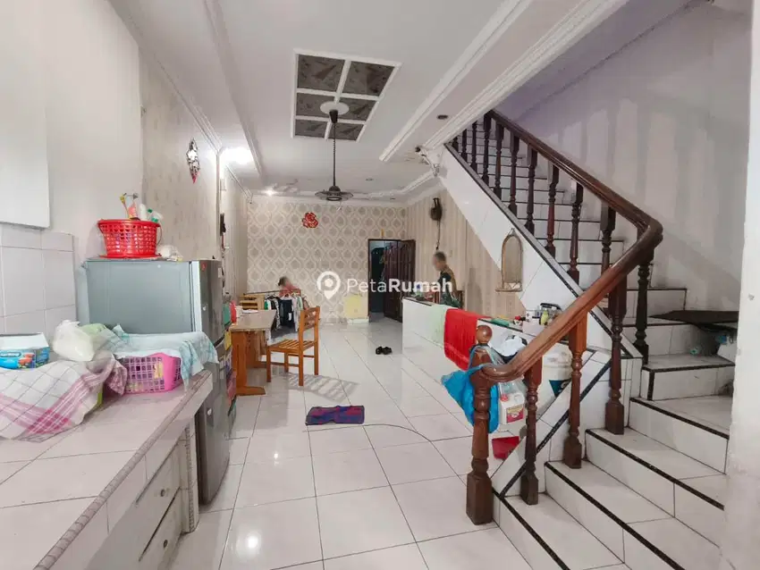DIJUAL RUMAH JALAN PUKAT I GANG BATULIMA (peter)