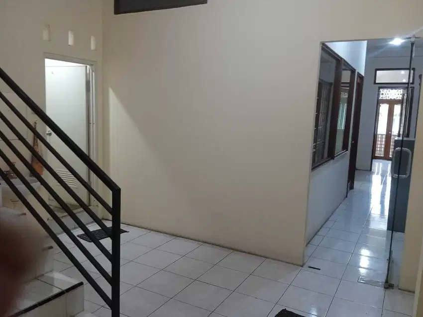 DIJUAL RUKO JALAN PETOGOGAN KEBAYORAN BARU JAKARTA SELATAN