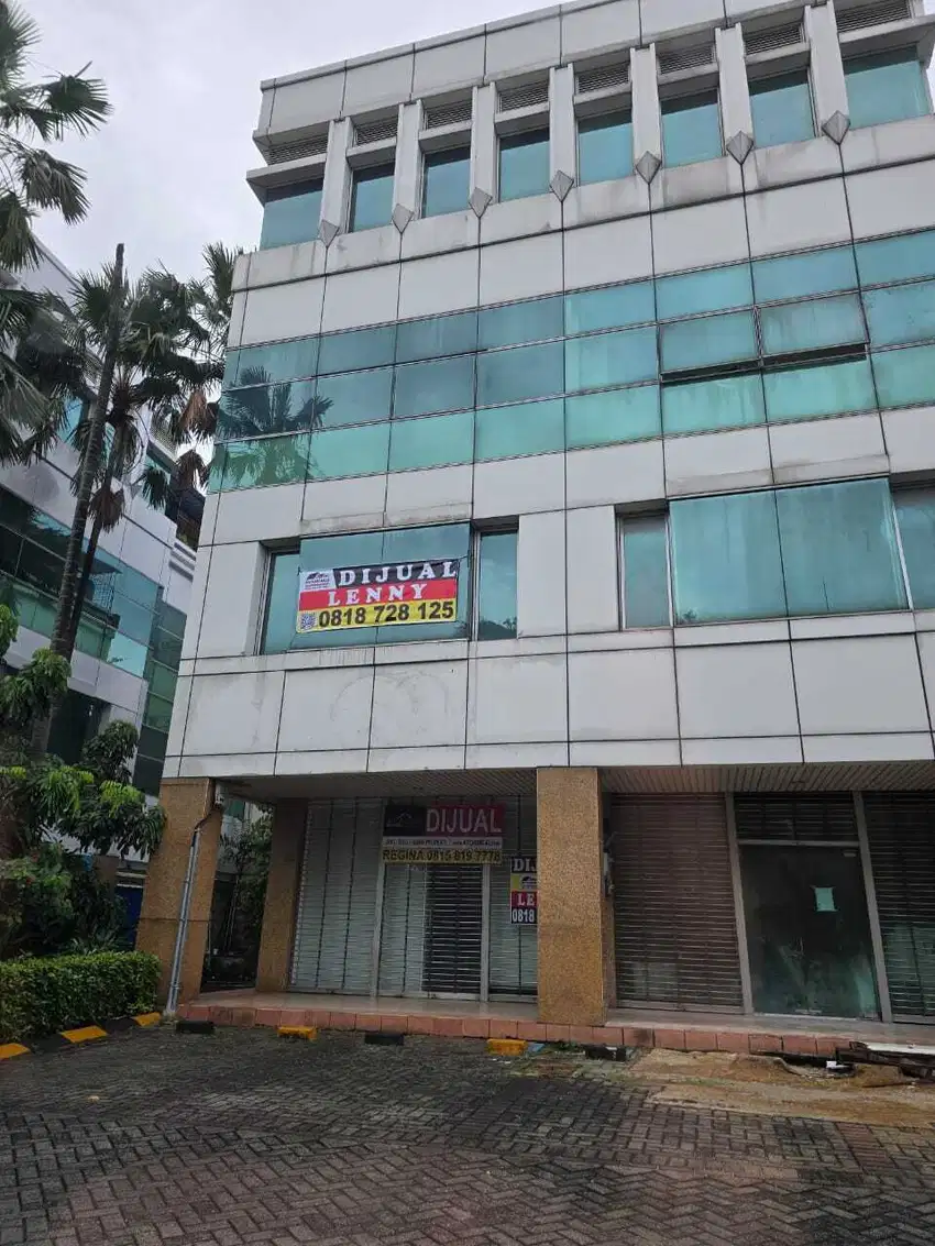 Ruko hoek puri kencana (Len25)