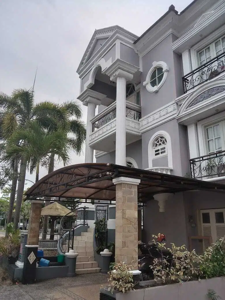 Dijual Rumah Besar di citra garden banjarmasin