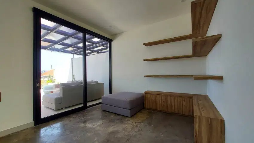 34 years lease, 4 Unit 2 Bedrooms modern town house in Berawa Canggu