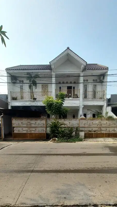 Rumah 2 Lantai Di Gading Serpong Cocok Untuk Rumah Tinggal & Kosan