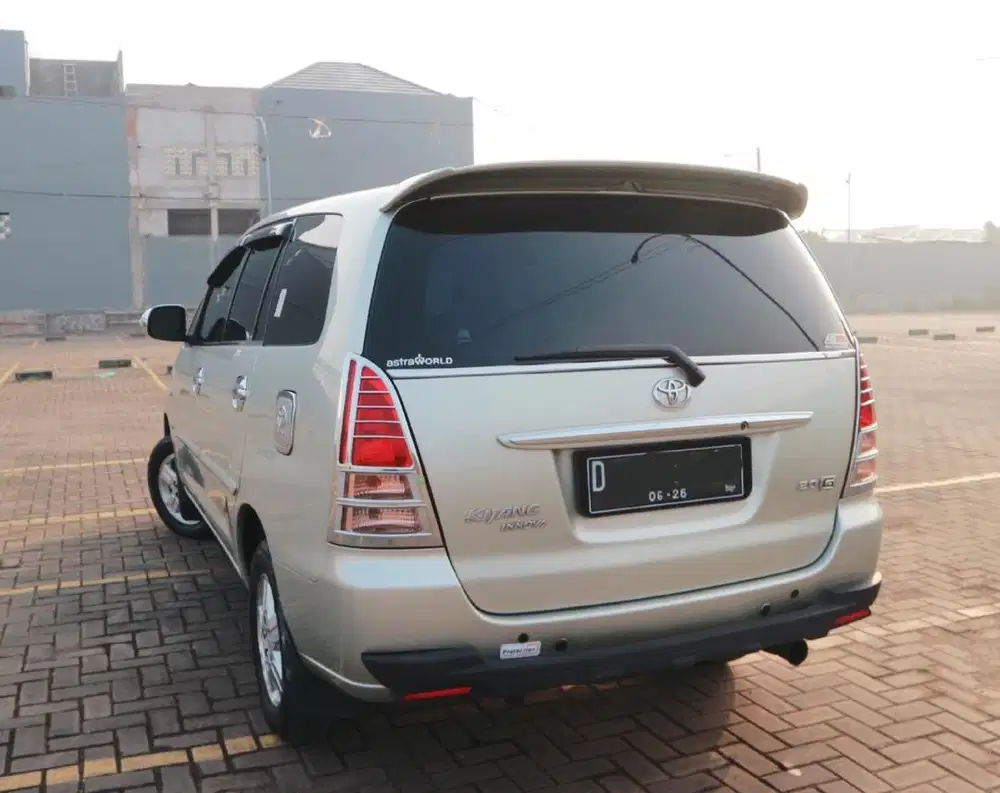 Kijang Innova 2.0 G 2006 Bagus, KmRendah