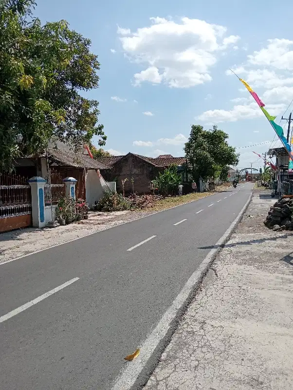 tanah komersial tepi jalan raya