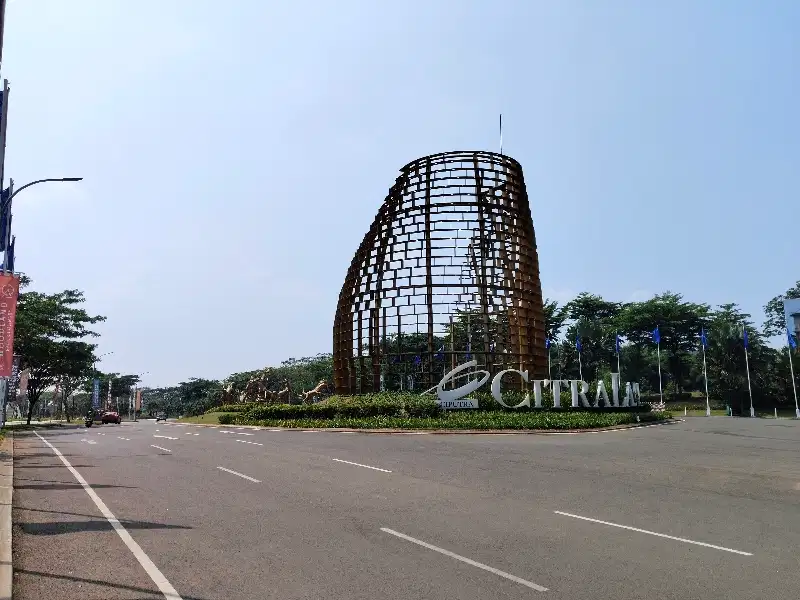 Kavling Hadap Taman dan Danau di Citraland Cibubur Bogor