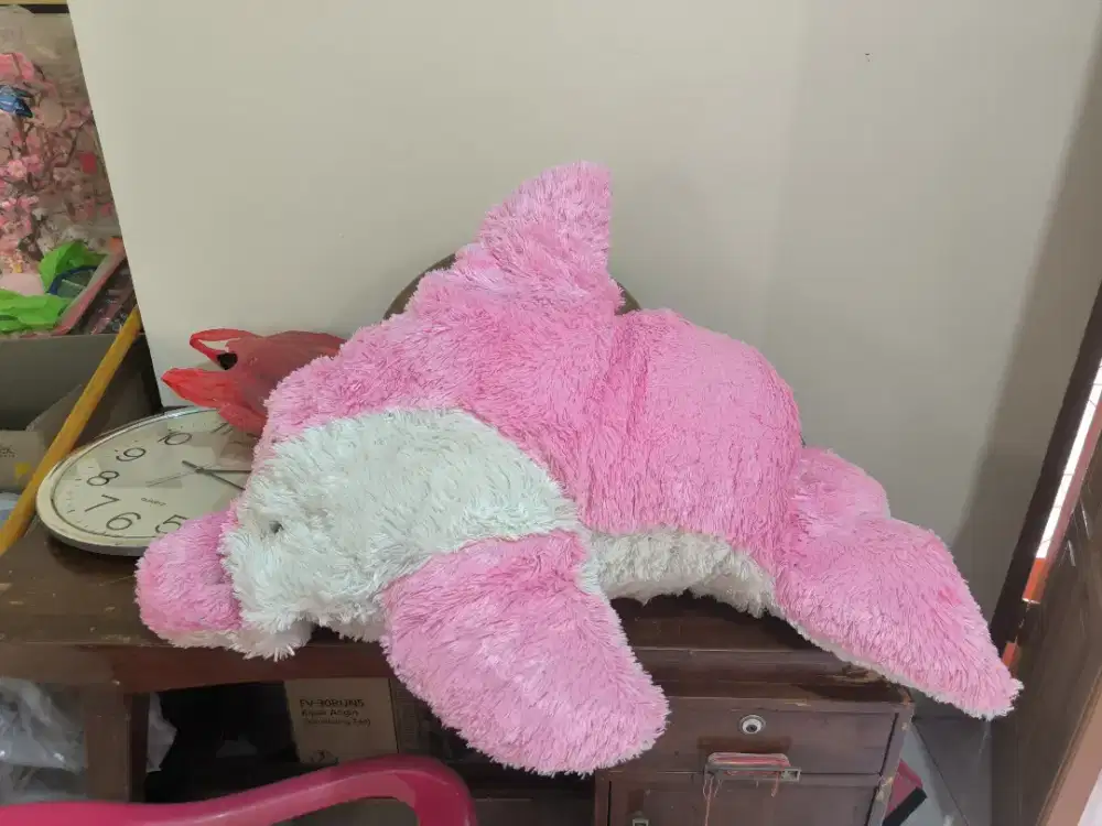 Boneka dolphin pink good kondisi