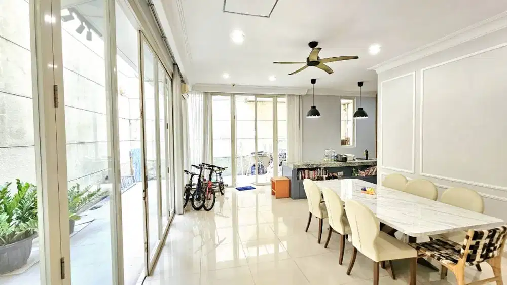 JUAL RUMAH DI THE MANSION PAKUWON INDAH SURABAYA