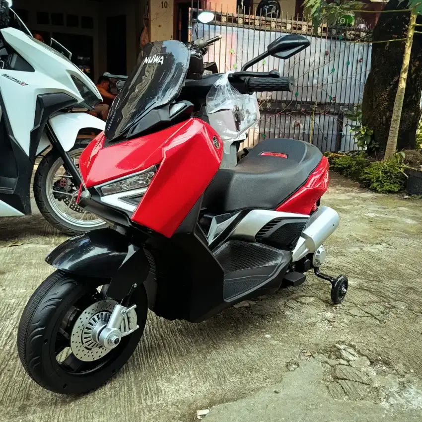 MOTOR AKI MAINAN ANAK NMAX