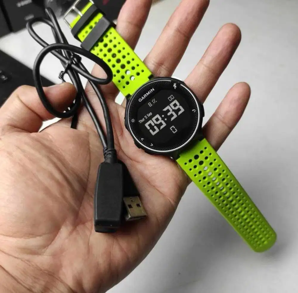 Garmin For athlete 230 ( Foruner 230)