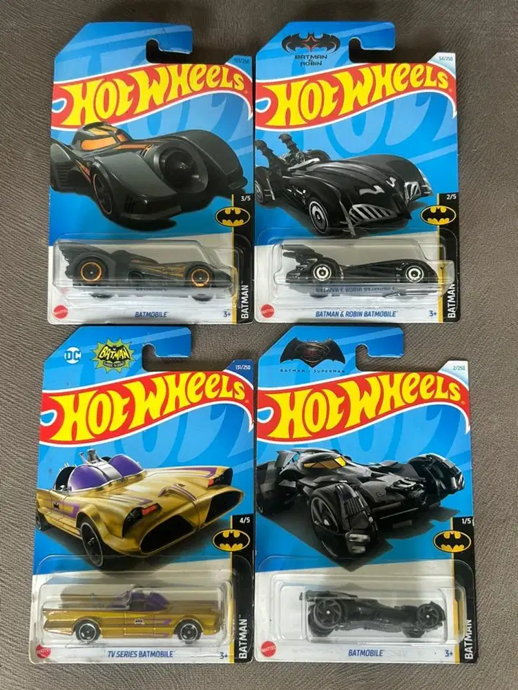 Hotwheels Batmobile Edition 4pcs
