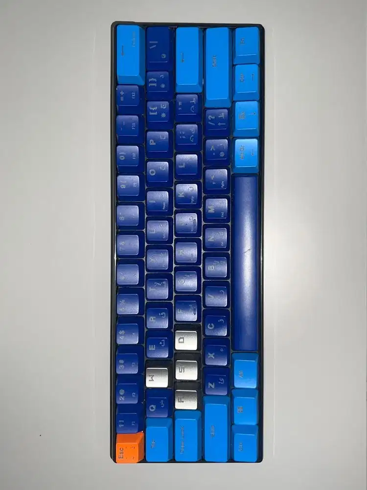 Keyboard Mechanical Mini GamerTek GK60 60% - Kondisi Mulus