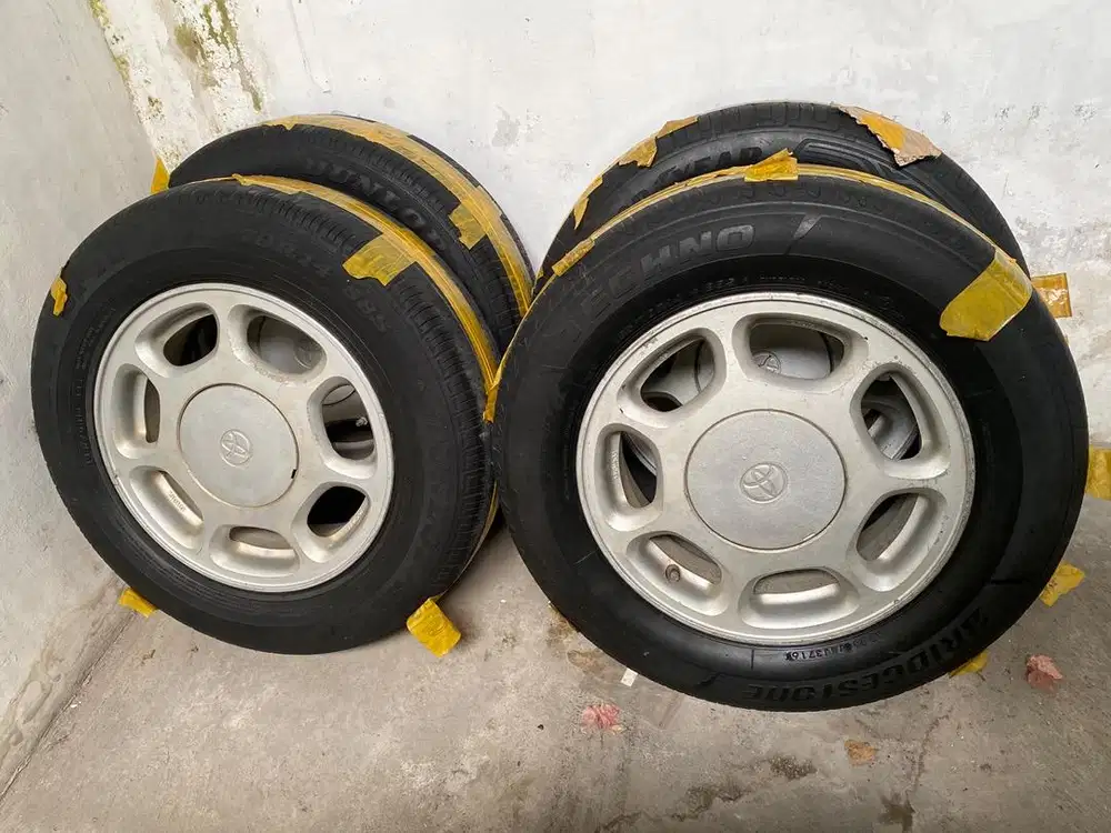 Velg kalcer ring 14 plus ban All new corolla R14 pcd 4x100