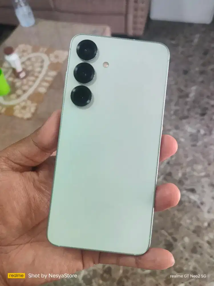 Samsung S25 Mulus Lancar Warna Mint Green