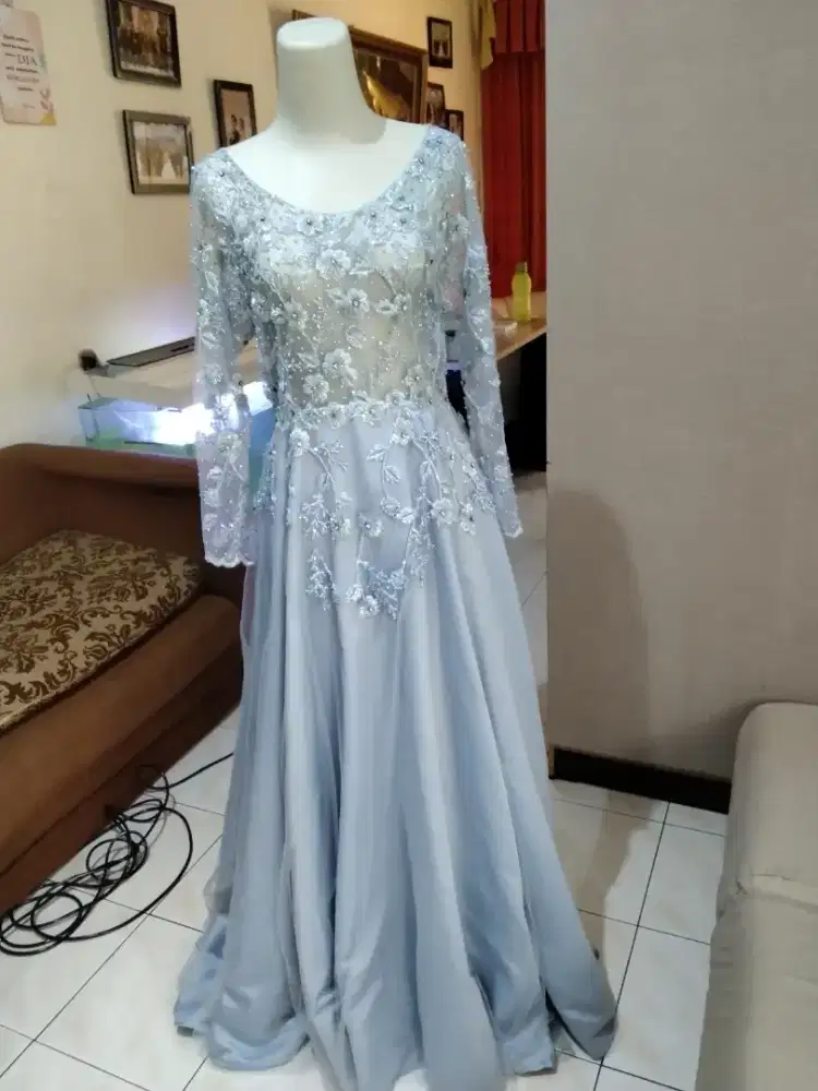 Dress payet untuk pesta